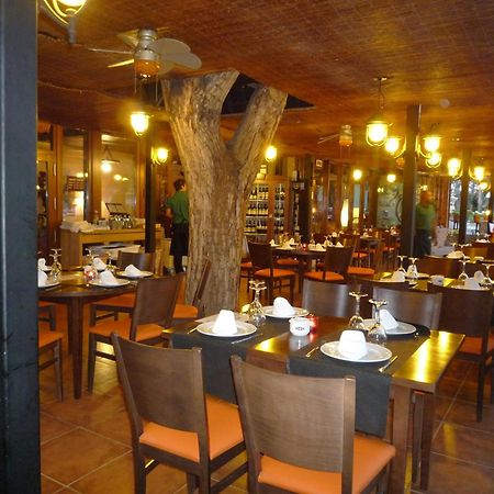Hotel Las Truchas Нуевалос Екстер'єр фото