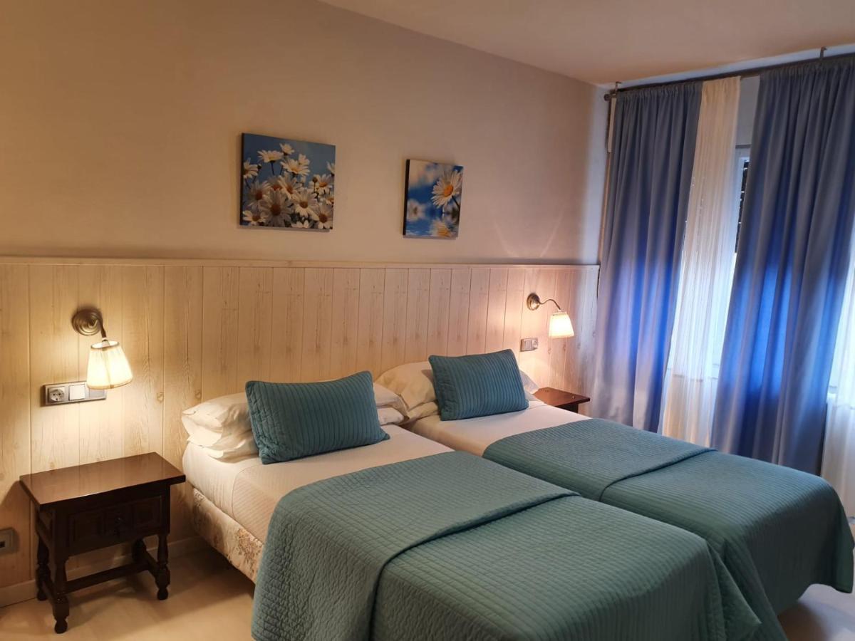 Hotel Las Truchas Нуевалос Екстер'єр фото