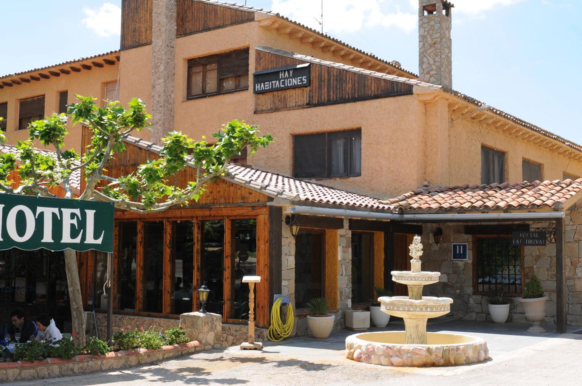 Hotel Las Truchas Нуевалос Екстер'єр фото